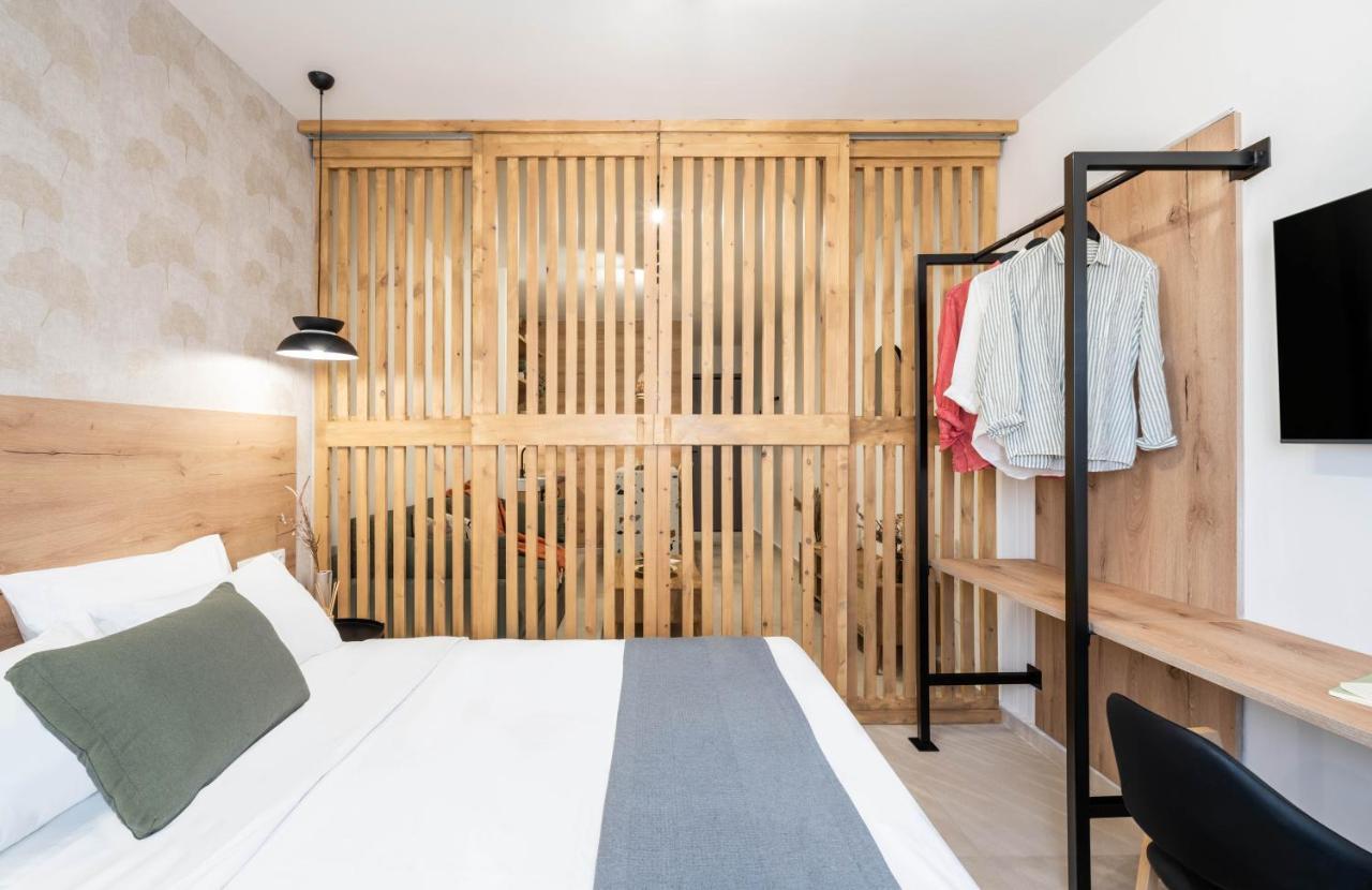 Koyo Athens Aparthotel Екстериор снимка
