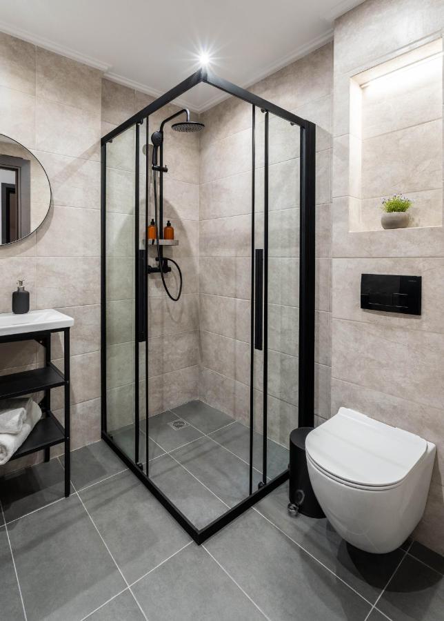 Koyo Athens Aparthotel Екстериор снимка